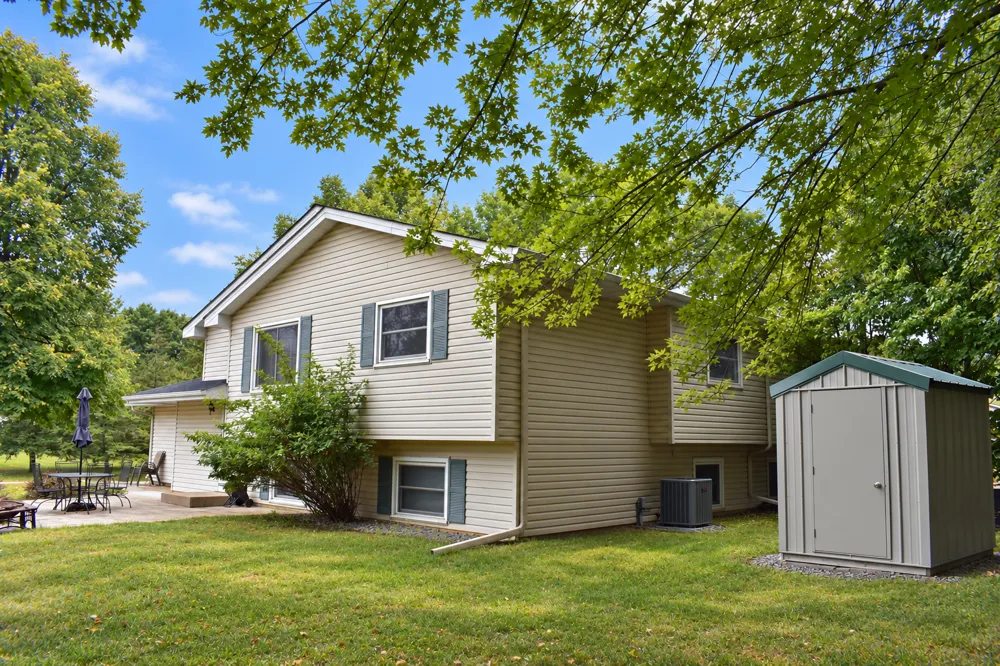 13612 86th Avenue Maple Grove, MN 55369