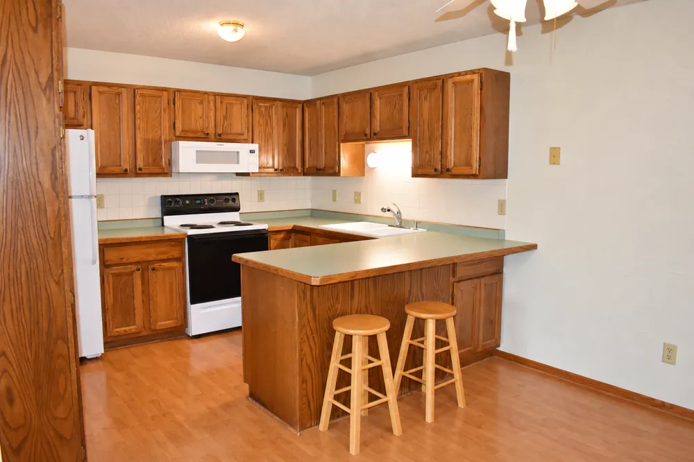 13612 86th Avenue Maple Grove, MN 55369