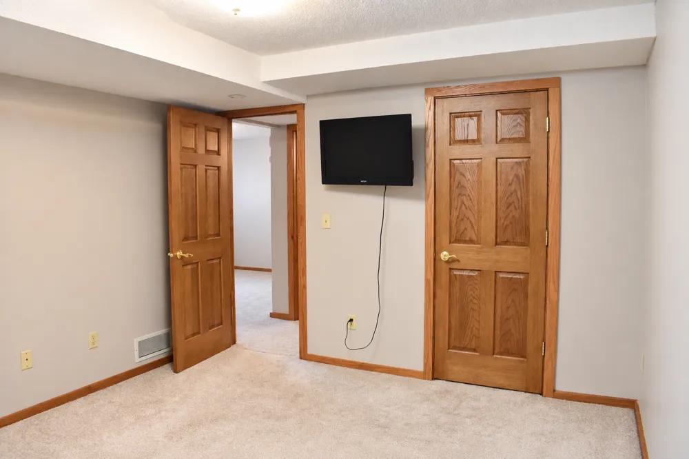 13612 86th Avenue Maple Grove, MN 55369