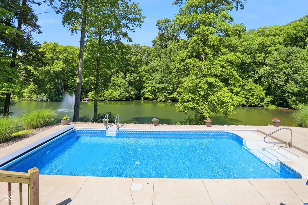 9279 New Harmony Road Martinsville, IN 46151