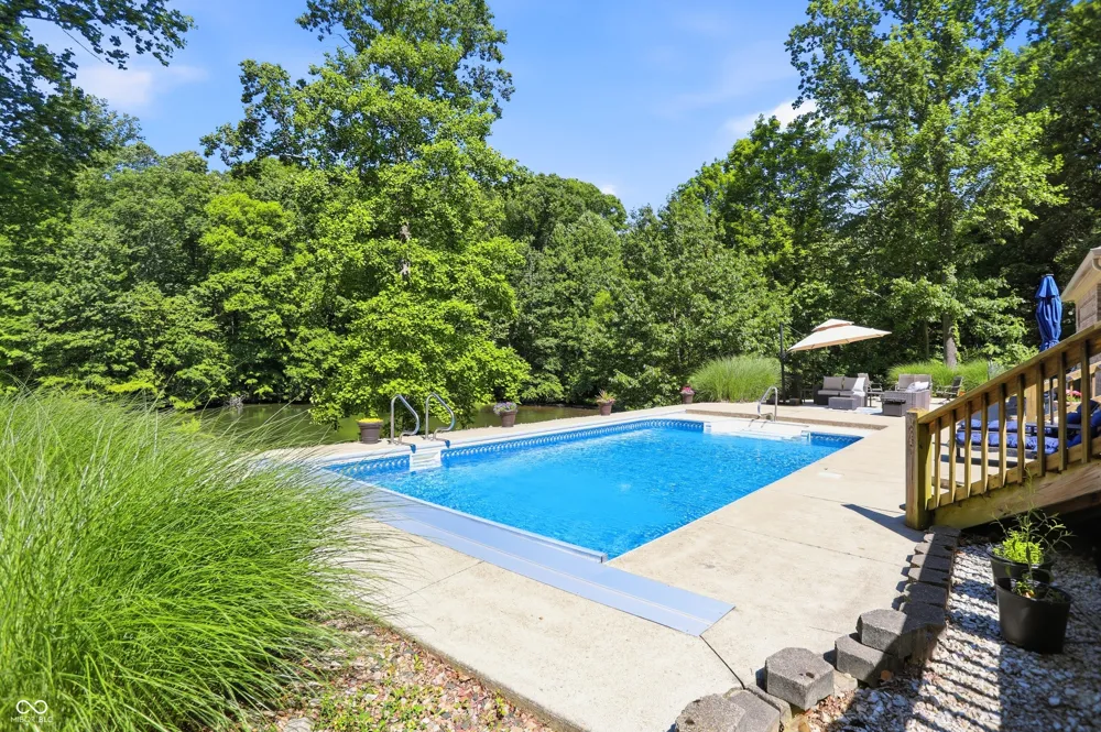 9279 New Harmony Road Martinsville, IN 46151