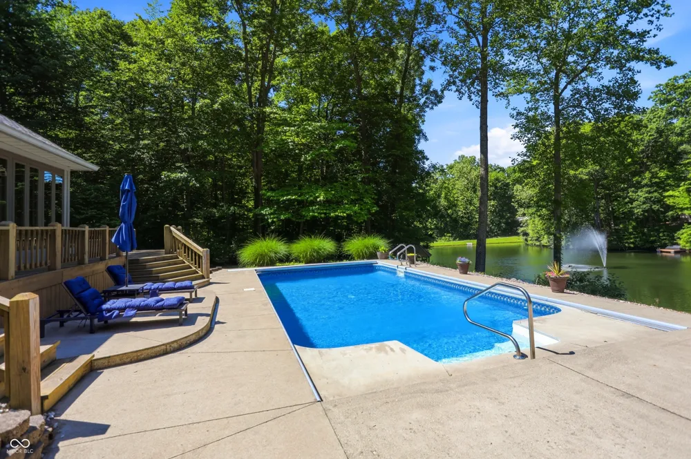 9279 New Harmony Road Martinsville, IN 46151