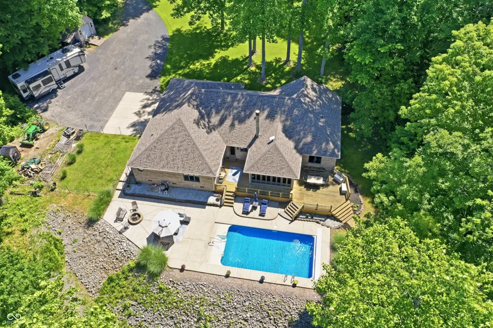 9279 New Harmony Road Martinsville, IN 46151