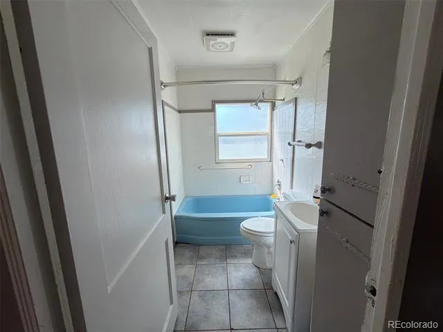 725 E Las Animas Street Colorado Springs, CO 80903