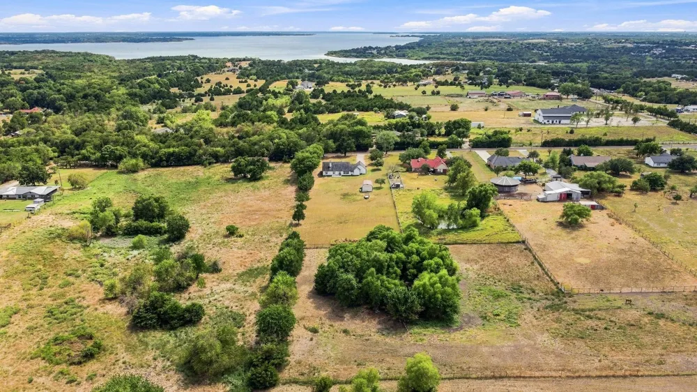10431 County Road 491 Princeton, TX 75407