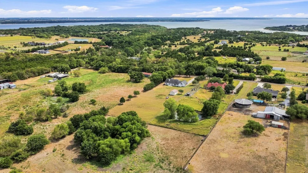 10431 County Road 491 Princeton, TX 75407