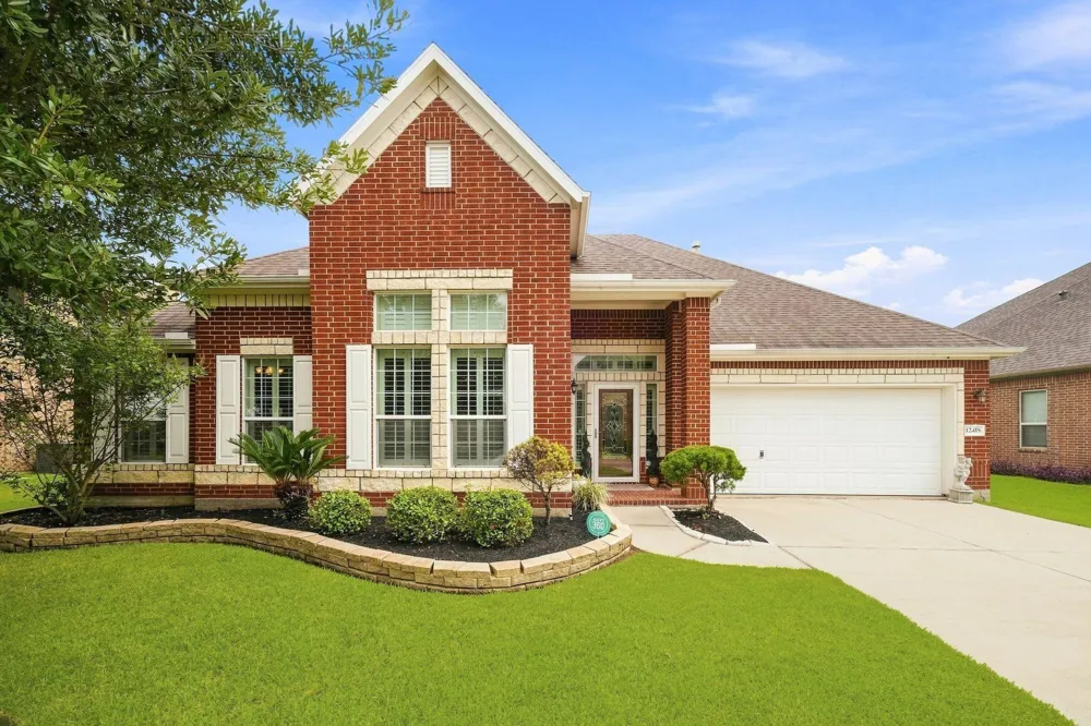12418 Emerald Lane Dayton, TX 77535