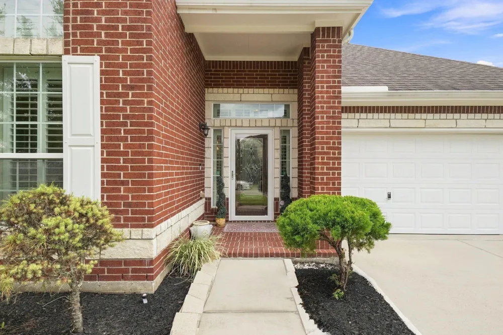 12418 Emerald Lane Dayton, TX 77535