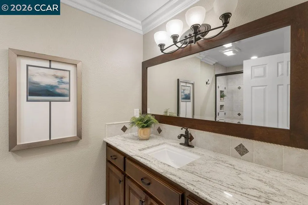 318 Sunset Dr Danville, CA 94506