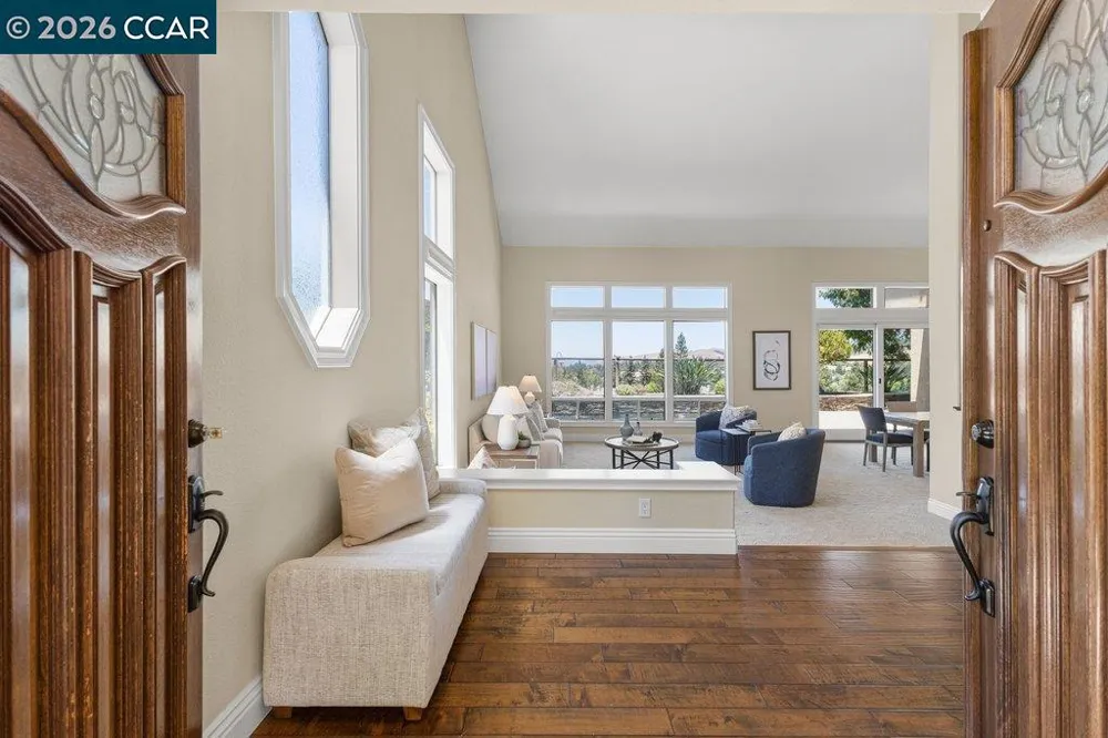 318 Sunset Dr Danville, CA 94506