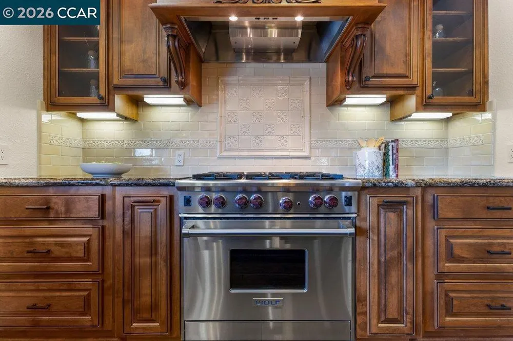 318 Sunset Dr Danville, CA 94506