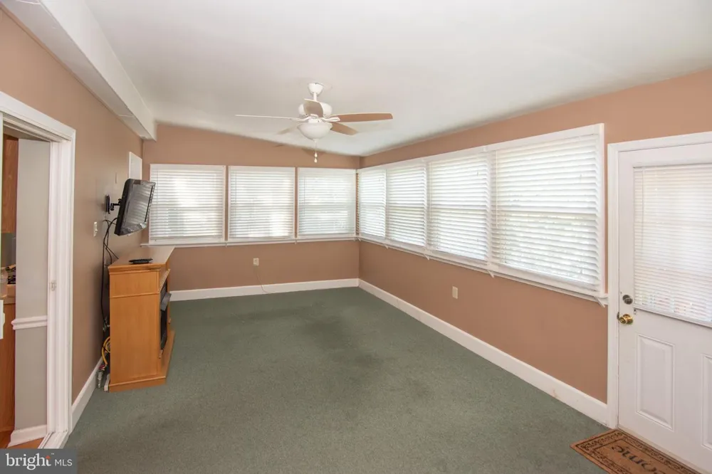 102 DREXEL AVENUE Havertown, PA 19083