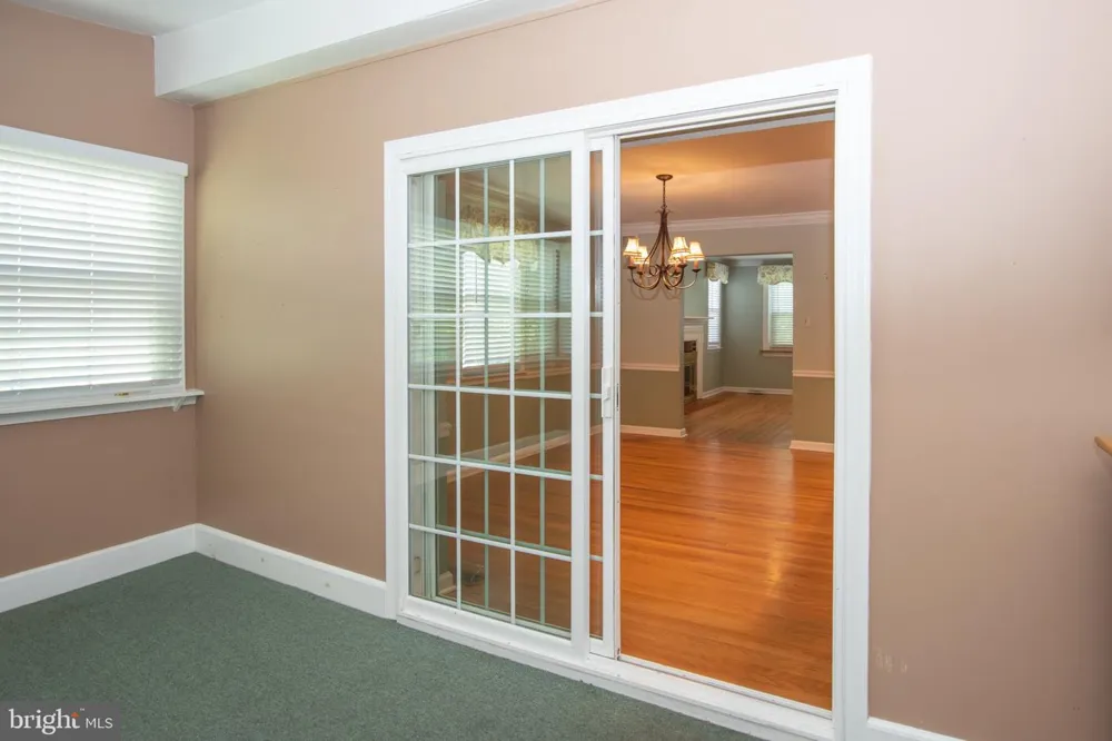 102 DREXEL AVENUE Havertown, PA 19083