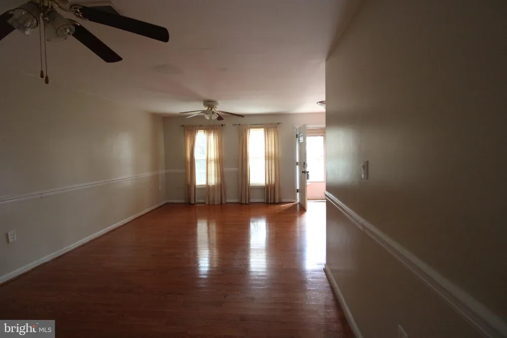 5706 HERITAGE CROSSING COURT Centreville, VA 20120