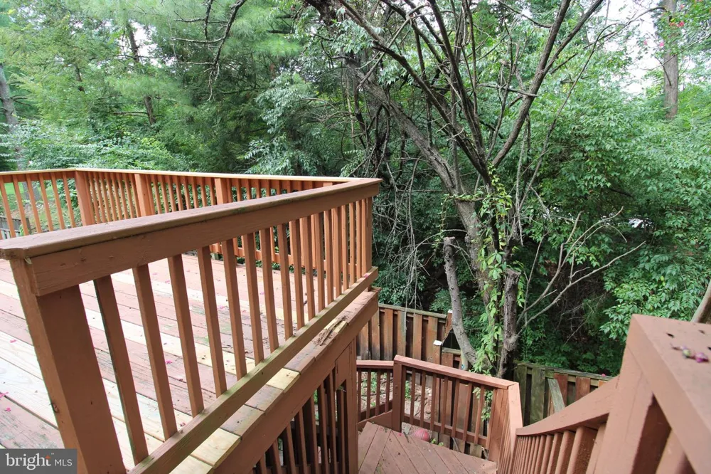 5706 HERITAGE CROSSING COURT Centreville, VA 20120