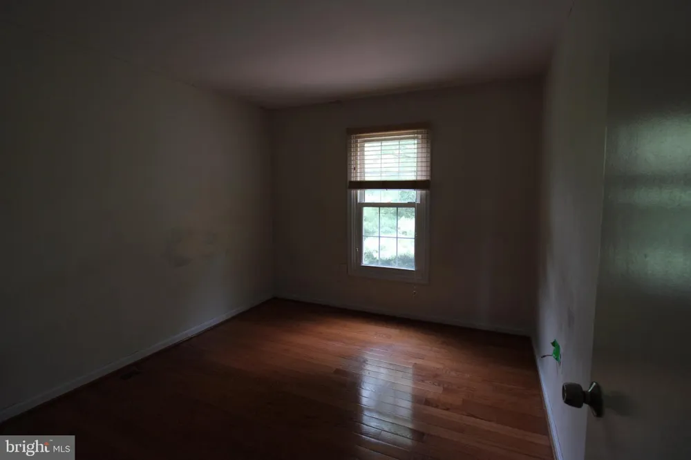5706 HERITAGE CROSSING COURT Centreville, VA 20120