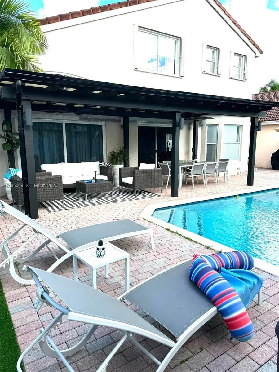 4827 SW 34th Ave Hollywood, FL 33312