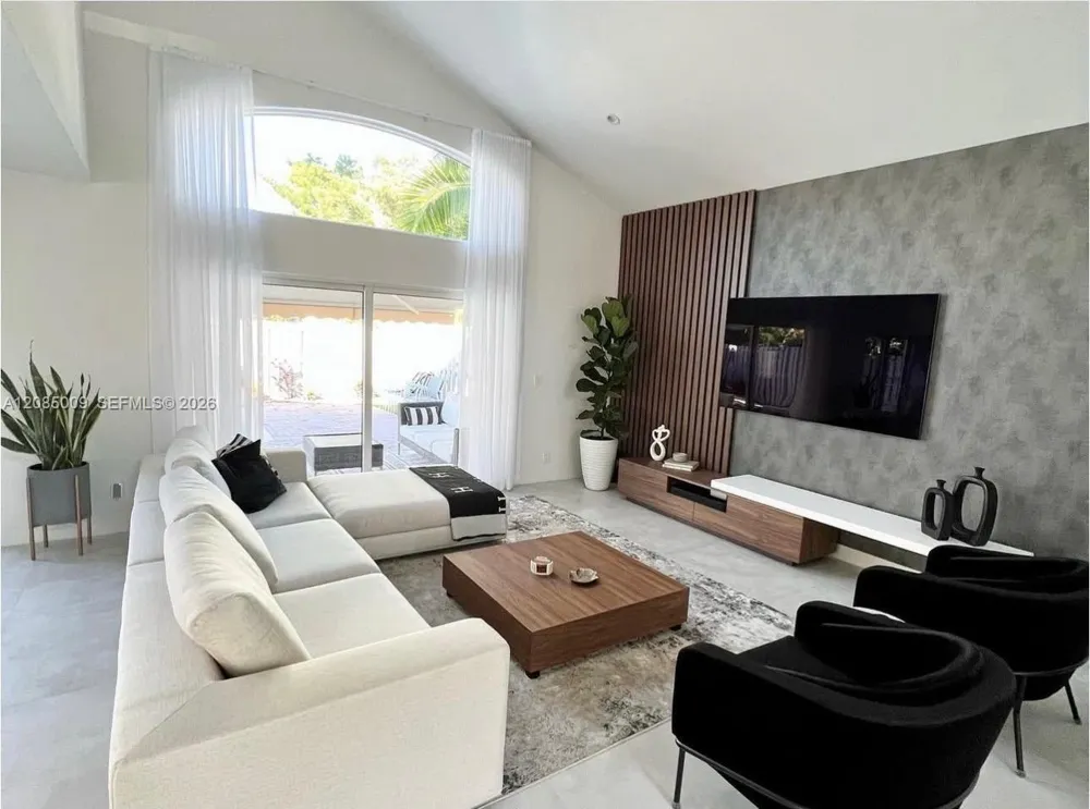 4827 SW 34th Ave Hollywood, FL 33312
