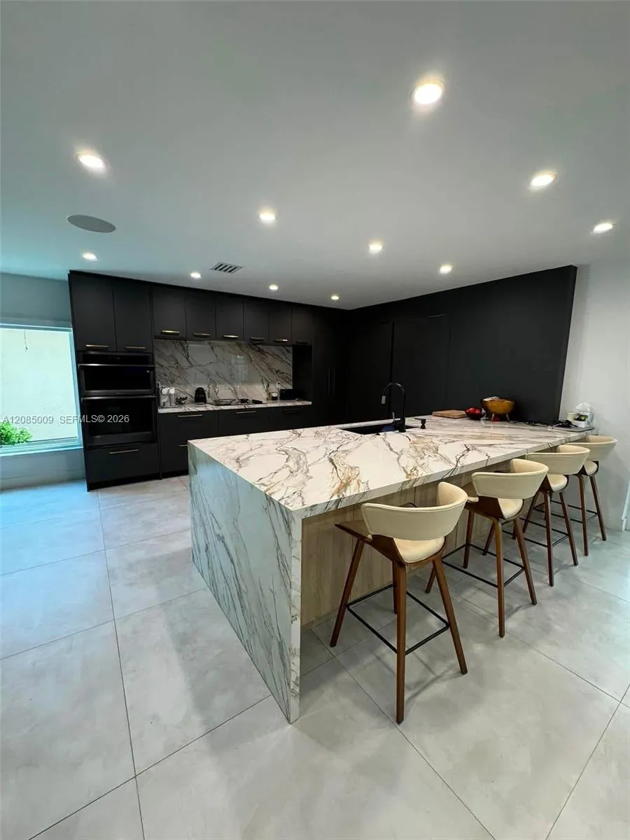 4827 SW 34th Ave Hollywood, FL 33312