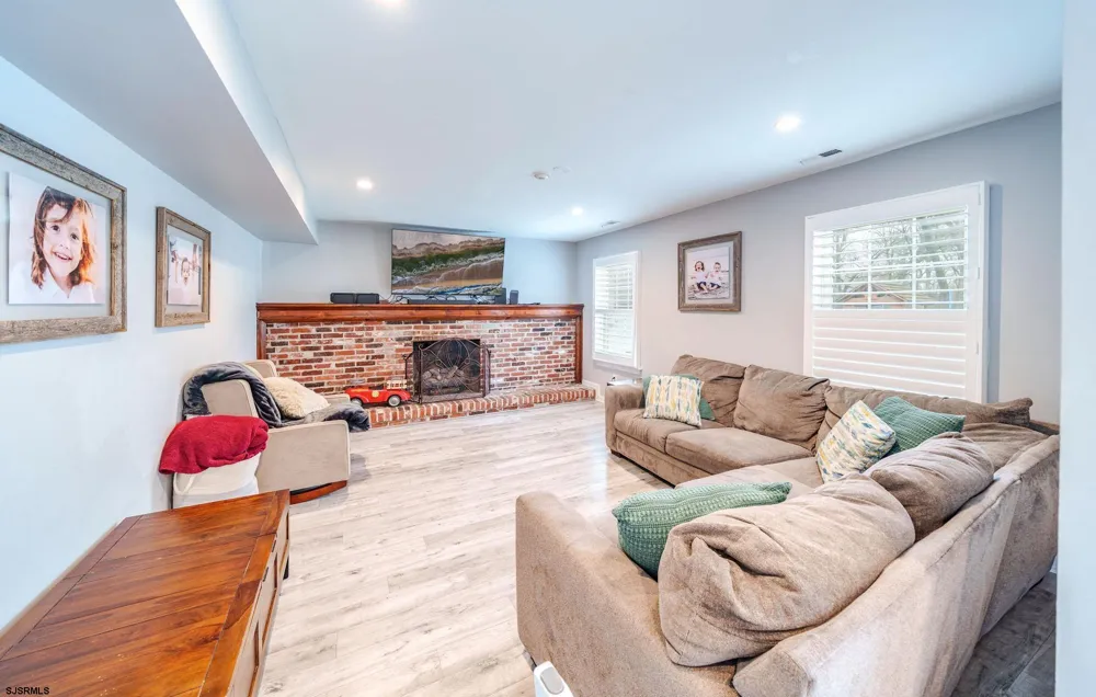 14 Rivendell Road Marmora, NJ 08223