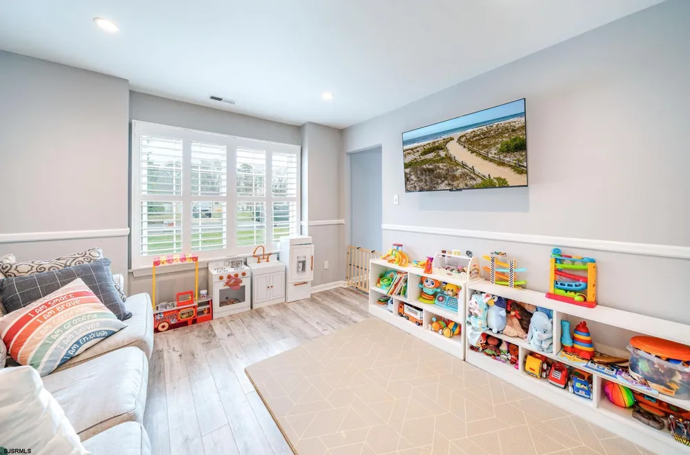 14 Rivendell Road Marmora, NJ 08223