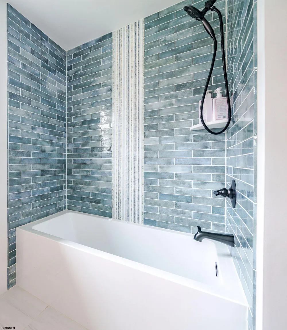 14 Rivendell Road Marmora, NJ 08223