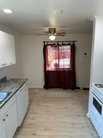 14758 Gulley Street Taylor City, MI 48180