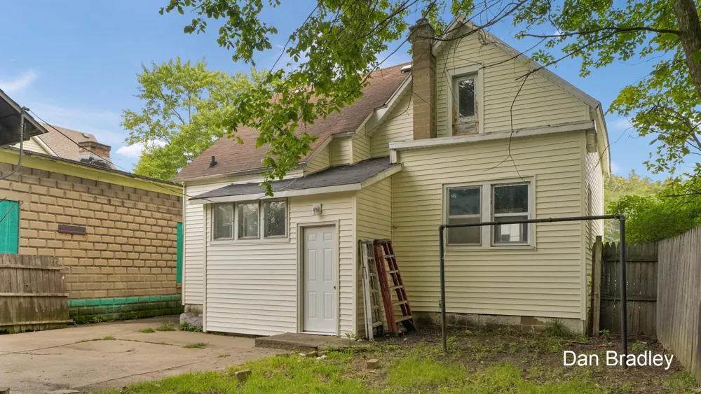 742 NW Myrtle Street Grand Rapids City, MI 49504