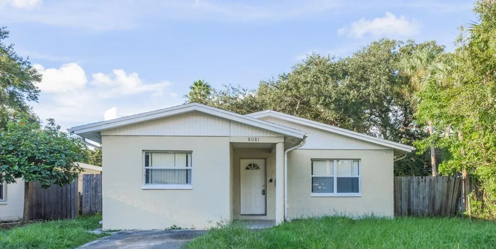 8081 28TH AVENUE St Petersburg, FL 33710
