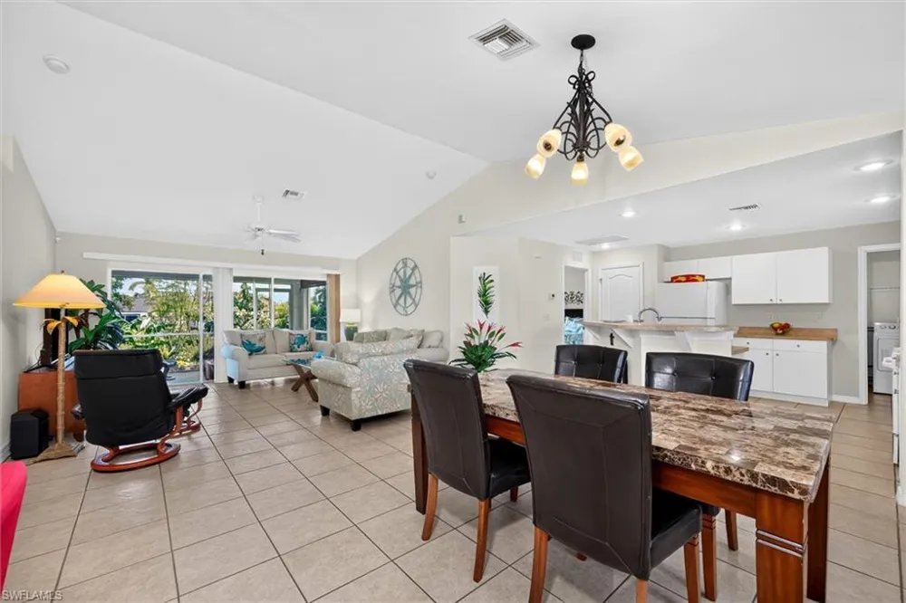 1722 NE 11th Street Cape Coral, FL 33909
