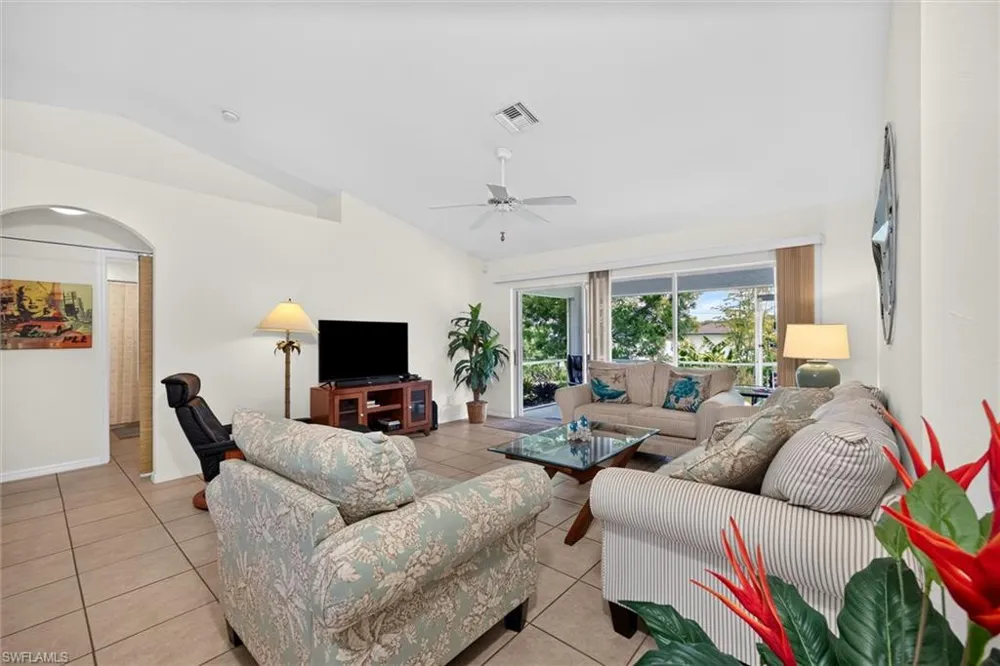 1722 NE 11th Street Cape Coral, FL 33909