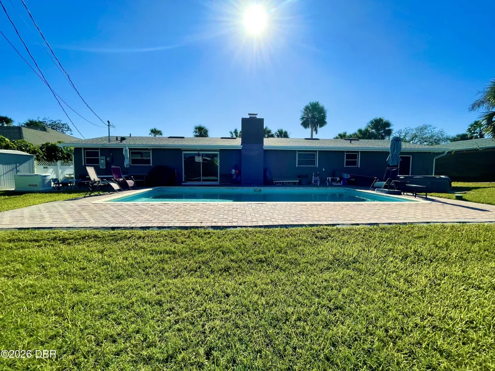 153 University Circle Ormond Beach, FL 32176
