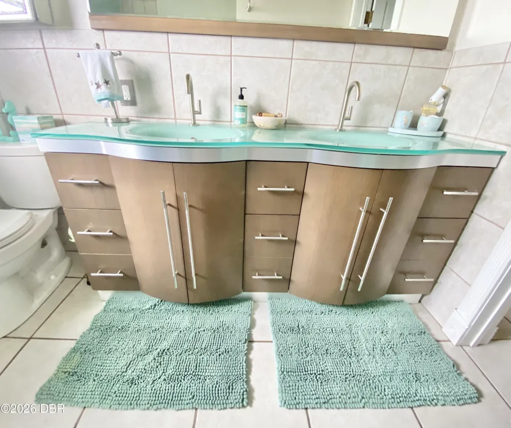153 University Circle Ormond Beach, FL 32176
