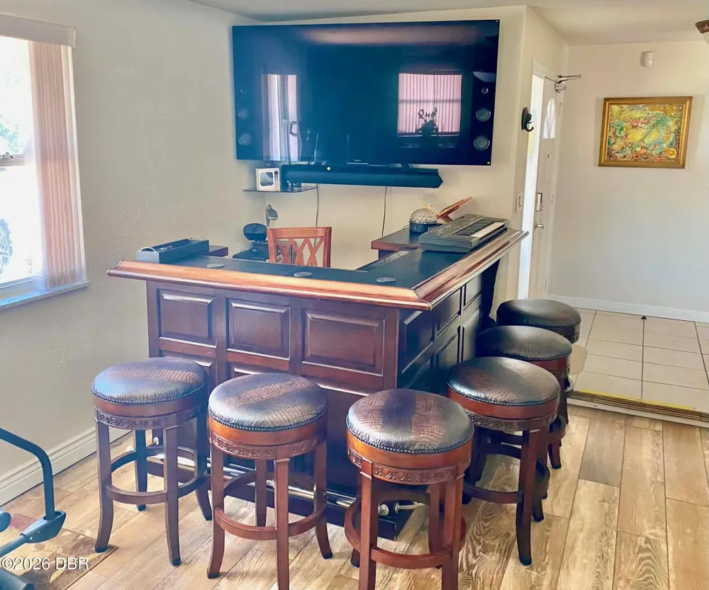 153 University Circle Ormond Beach, FL 32176