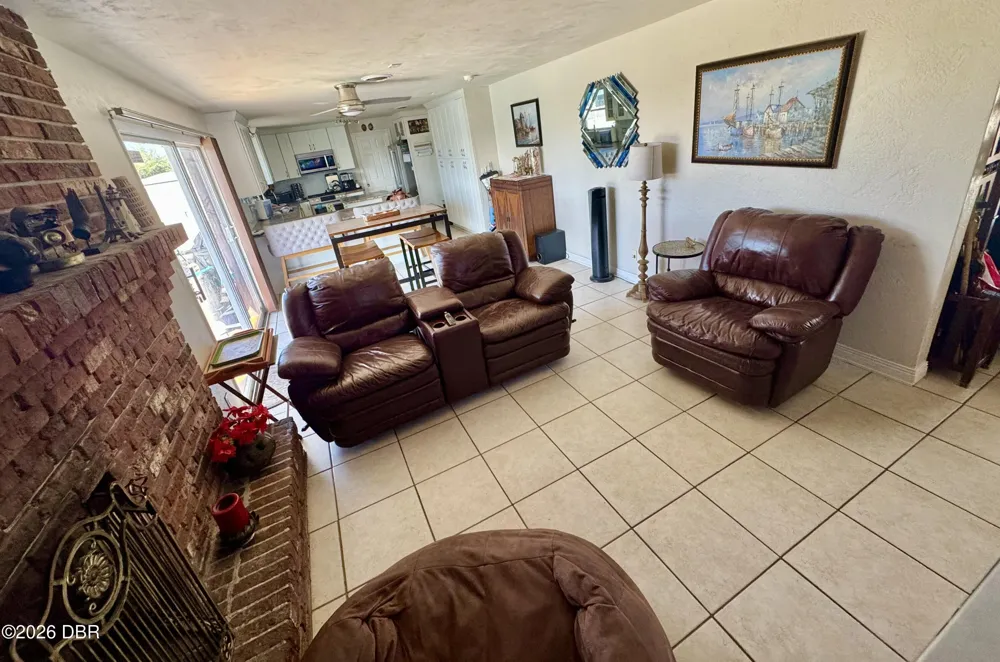 153 University Circle Ormond Beach, FL 32176
