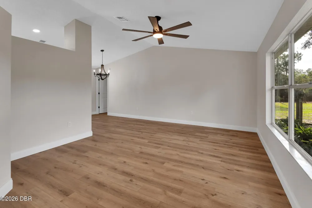 1251 Seminole Drive Deleon Springs, FL 32130