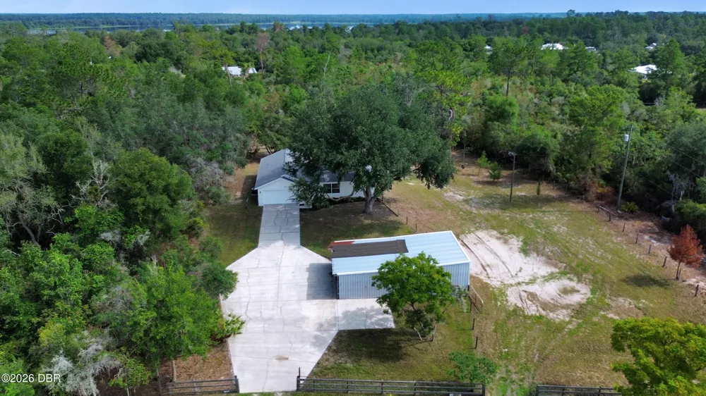 1251 Seminole Drive Deleon Springs, FL 32130