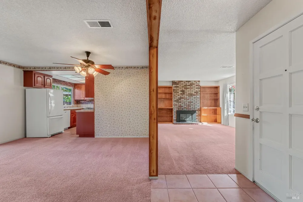 2424 Janis Way Calistoga, CA 94515