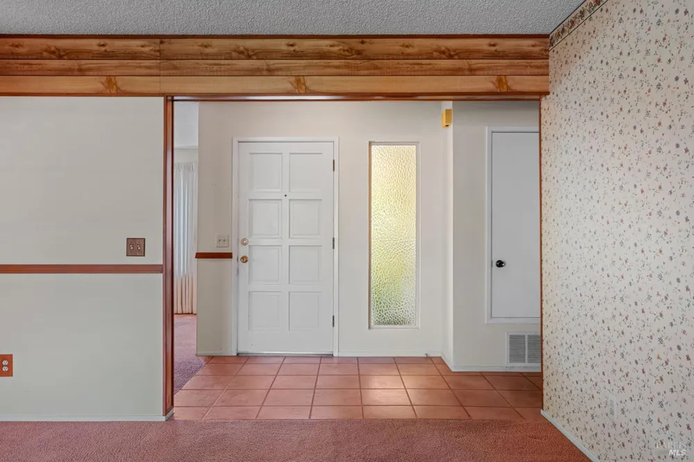 2424 Janis Way Calistoga, CA 94515