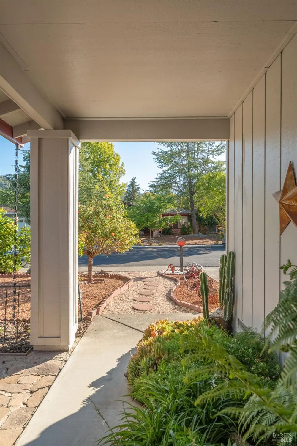 2424 Janis Way Calistoga, CA 94515