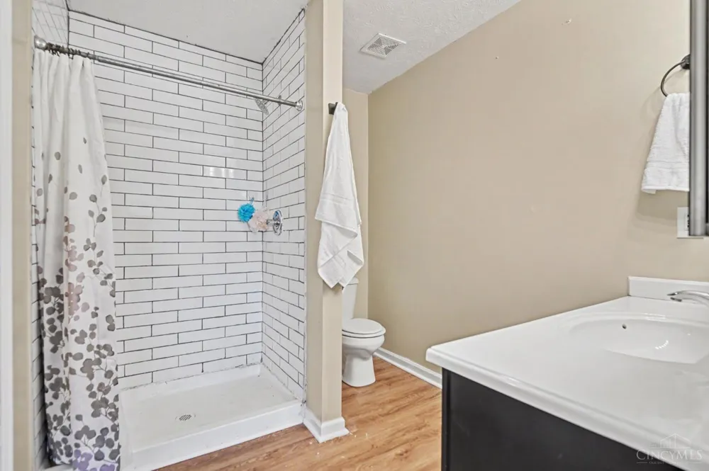 3895 Little Creek Drive Batavia, OH 45102