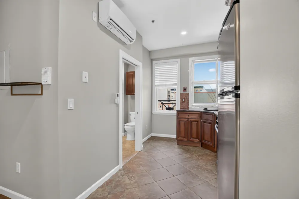 60 MADISON ST Hoboken, NJ 07030