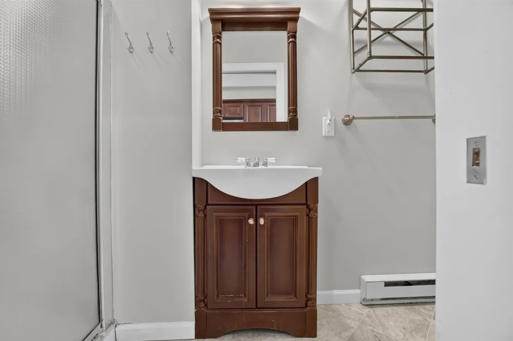 60 MADISON ST Hoboken, NJ 07030