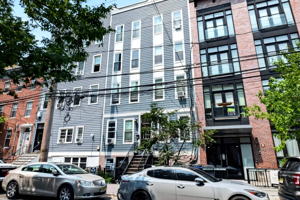 60 MADISON ST Hoboken, NJ 07030