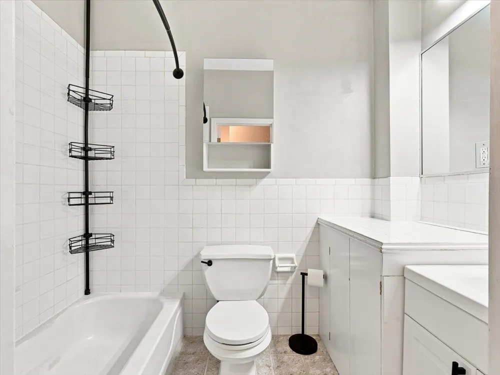 224 MADISON ST Hoboken, NJ 07030