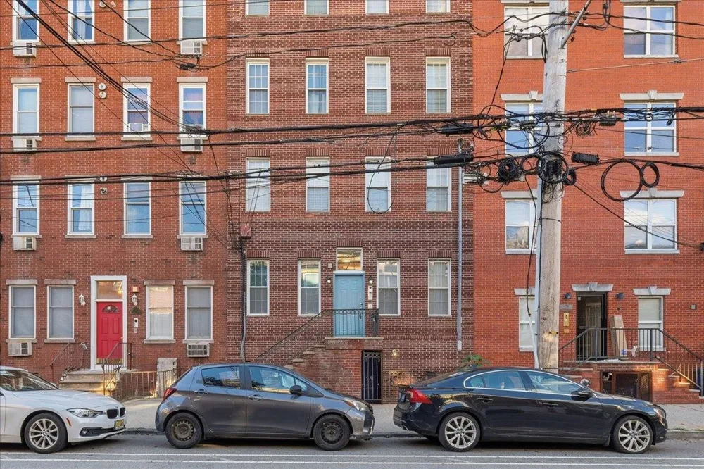 224 MADISON ST Hoboken, NJ 07030