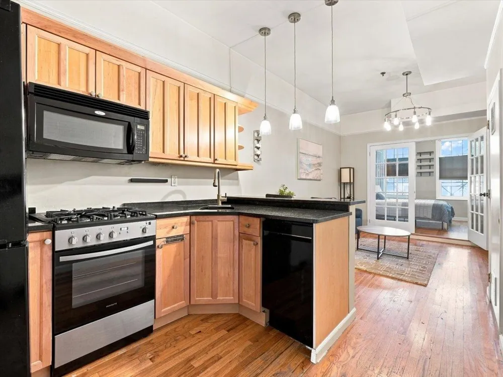 224 MADISON ST Hoboken, NJ 07030