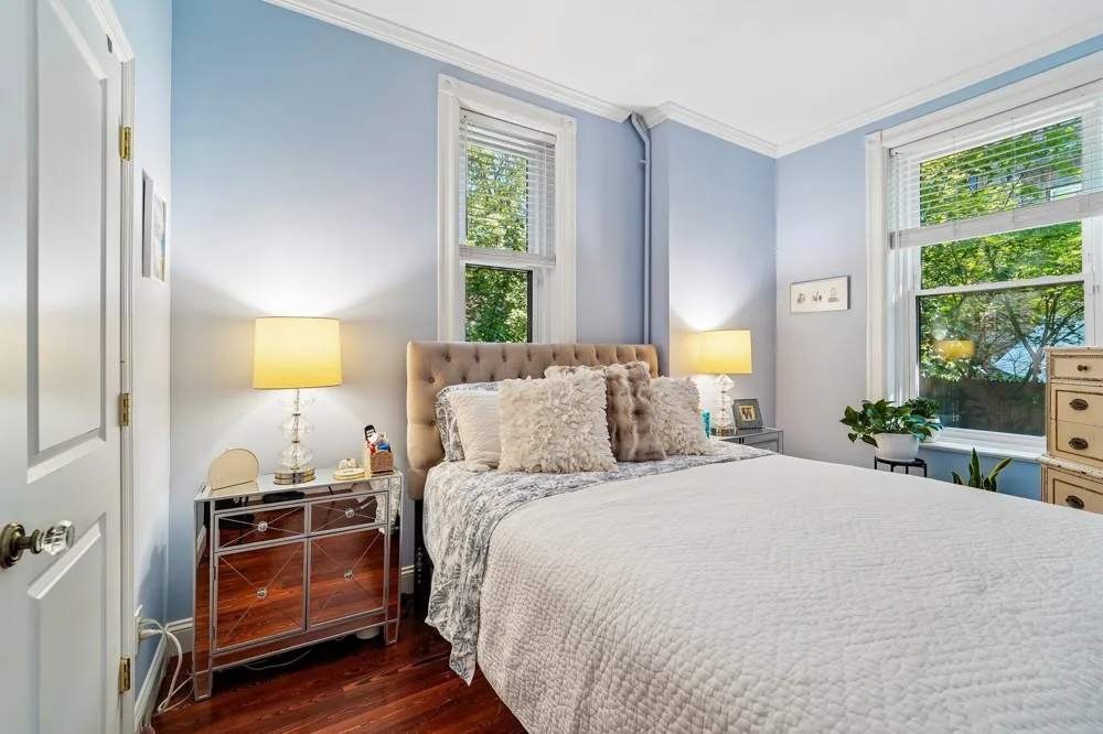 1009 WILLOW AVE Hoboken, NJ 07030