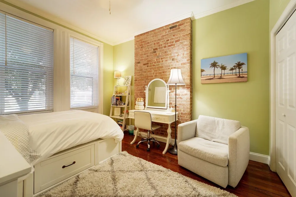 1009 WILLOW AVE Hoboken, NJ 07030