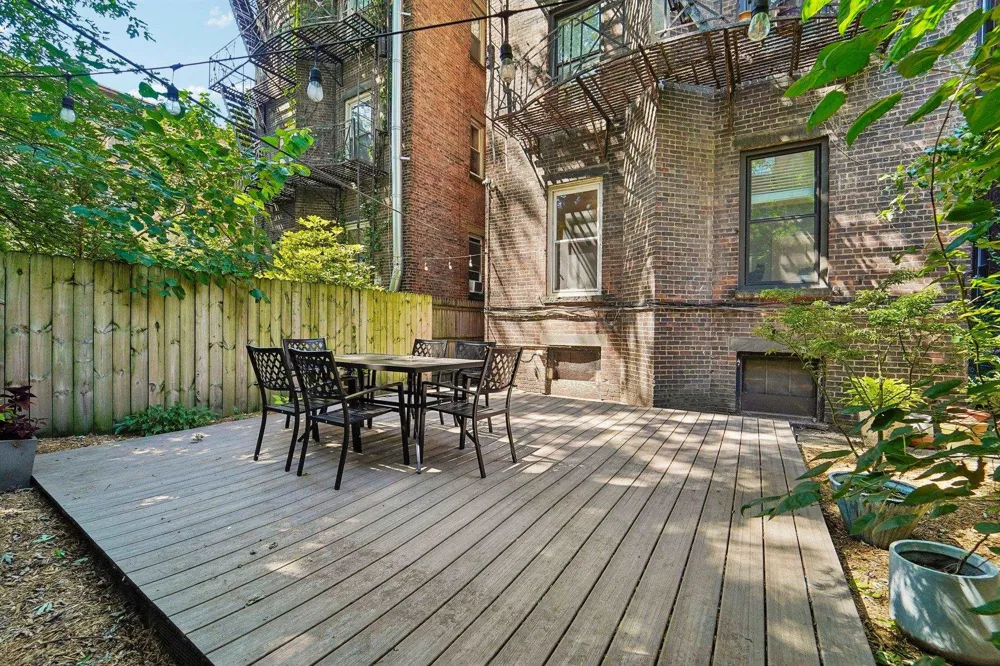1009 WILLOW AVE Hoboken, NJ 07030